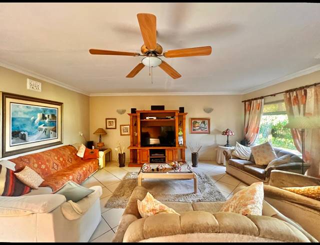 3 BEDROOM FREESTANDING FOR SALE IN FREELAND PARK